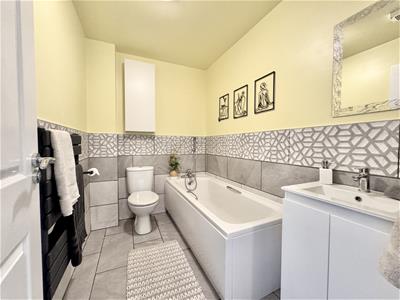 Picture 18